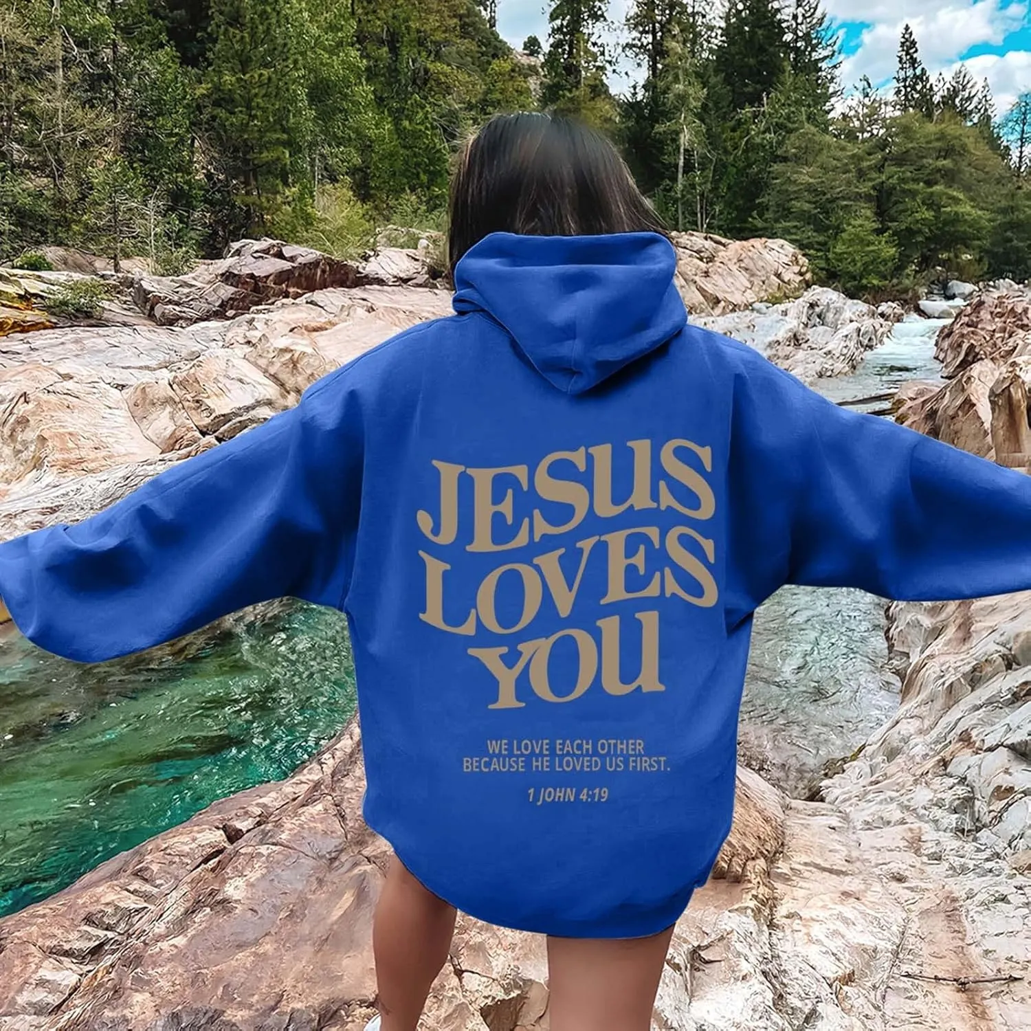 Christian Sweatshirts for Women Oversized Jesus Loves You Pullover Hoodie Pockets Casual Long Sleeve Thanksgiving T Shirts