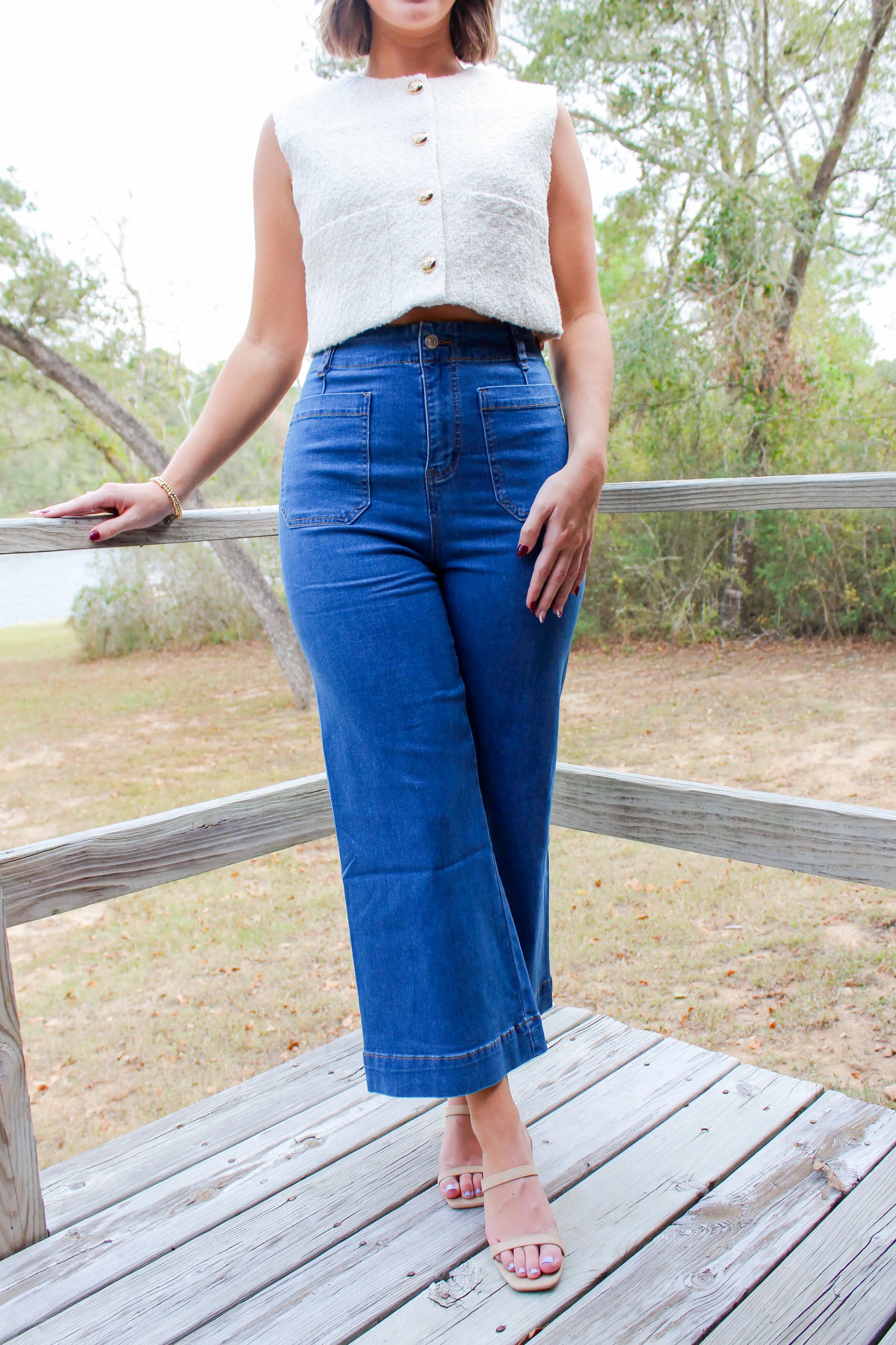 Straight Leg Cropped Jeans