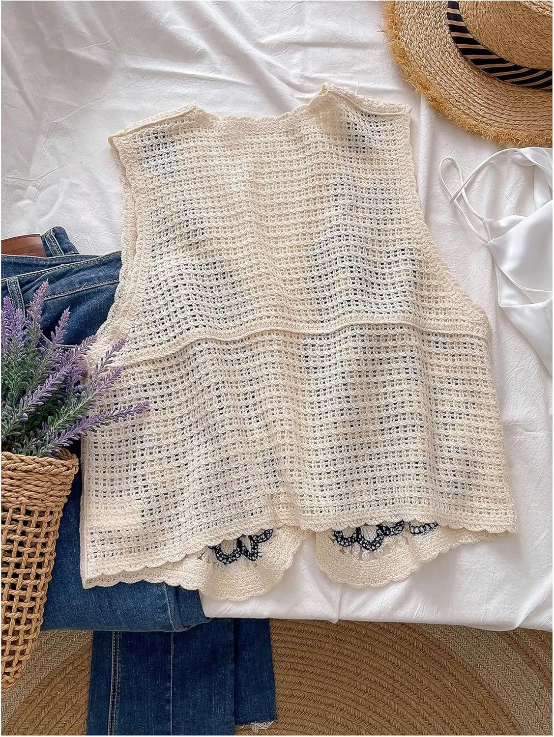 Verdusa Women's Plus Size Button Front V Neck Crochet Sweater Vest Sleeveless Knit Tops