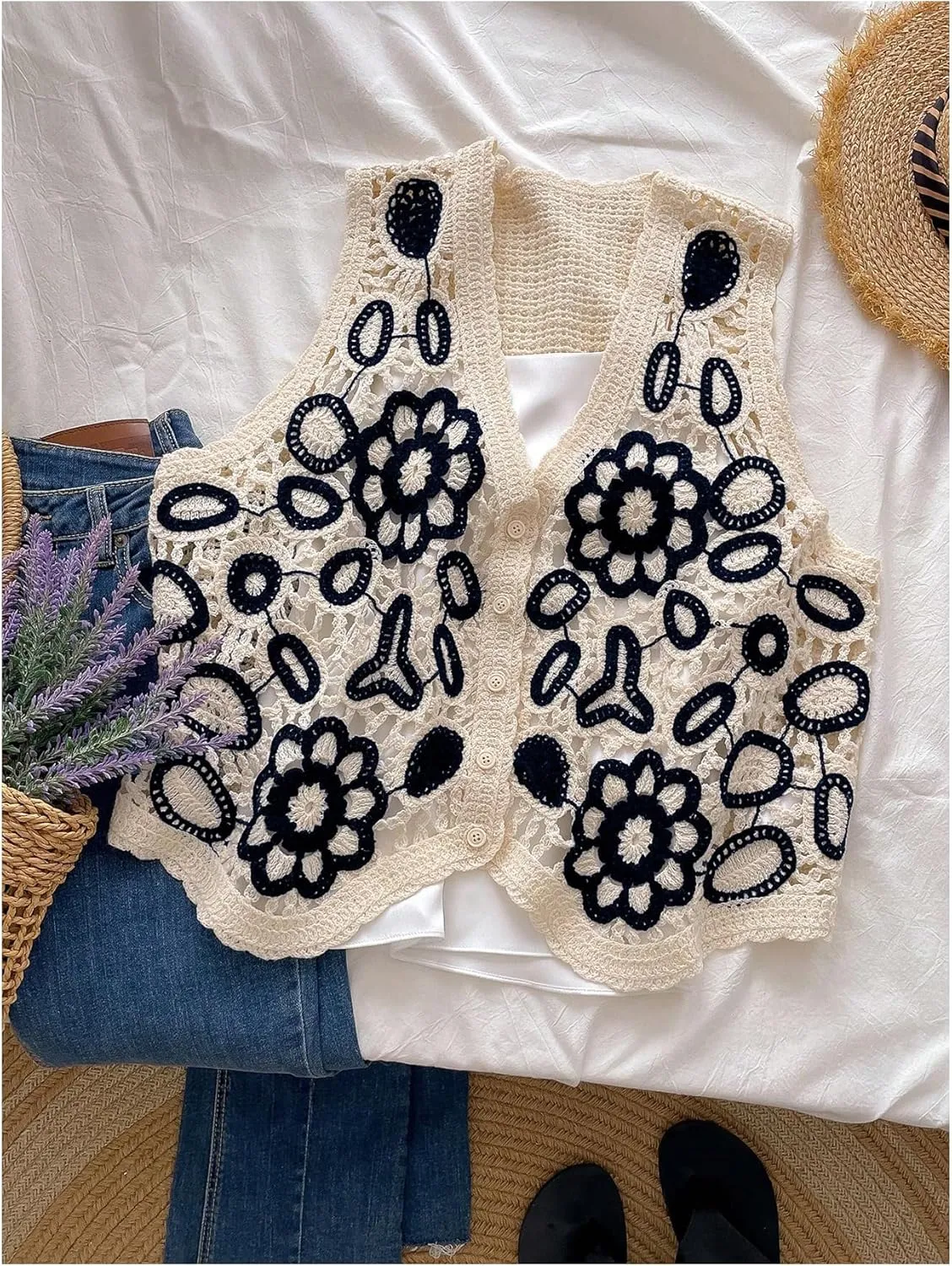 Verdusa Women's Plus Size Button Front V Neck Crochet Sweater Vest Sleeveless Knit Tops